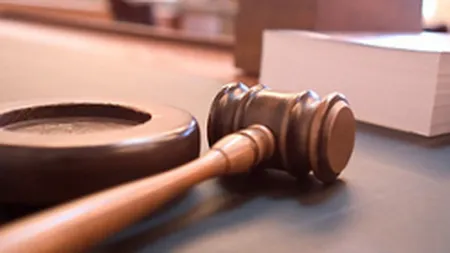 Astra: Actionarii si conducerea societatii au contestat in instanta decizia ASF