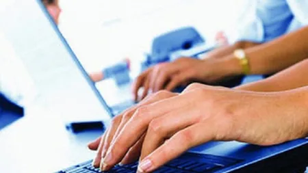 Publisheri vs. Google si Facebook. Cine se va infrupta cel mai mult din cresterea online-ului