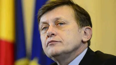 Crin Antonescu demisioneaza din functia de presedinte al Senatului