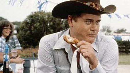 De ce ii uram pe rusi: J.R. si Rocky, luptatori in razboiul rece mediatic (Video)