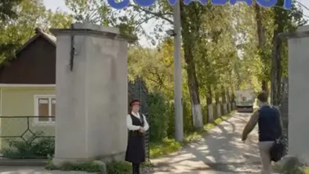 Prea ca la tara: Cine vrea sa copieze Covalact dupa modelul Adidas-Adibas?