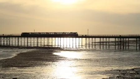 Cat costa sa faci inconjurul lumii cu trenul in 53 de zile