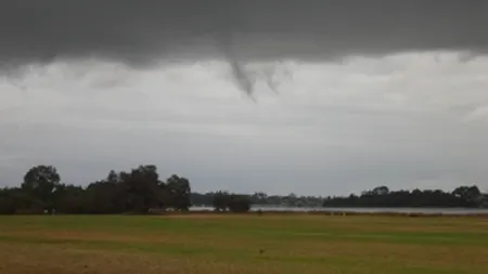 Cod portocaliu de inundatii in opt judete din sudul tarii