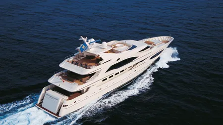 Sunt milionari si detin iahturi, dar cer ajutoare sociale. Vezi in ce tara