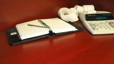 Reducerea CAS, prezentata cu microfoane retrase si sunet in boxe taiat