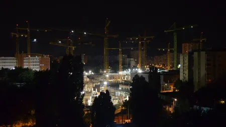 Cum arata cel mai mare santier din Romania, unde sute de muncitori lucreaza non-stop (Foto)