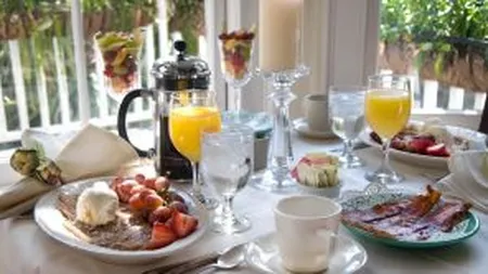 ANAT vrea extinderea cotei TVA de 9% la cazarea cu demipensiune sau pensiune completa