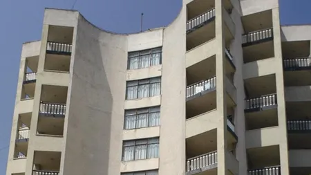 Ruinele de la malul marii. Zeci de hoteluri de pe litoral au fost abandonate