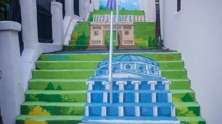 Singura strada cu trepte din Capitala a fost pictata (Foto)