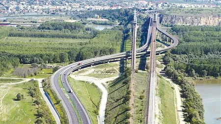 Taxa pe podul Cernavoda va fi eliminata complet pana in septembrie