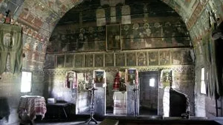 Ordonanta de urgenta aprobata in secret: 19.000 de cantareti in biserici, repusi pe statele de plata