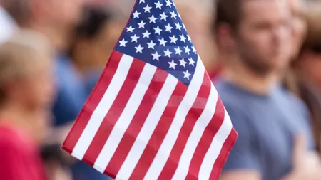 I-au ajuns blestemele comunistilor? De ce o duc tot mai rau americanii de rand