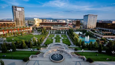 Manager de HR concediat da in judecata compania