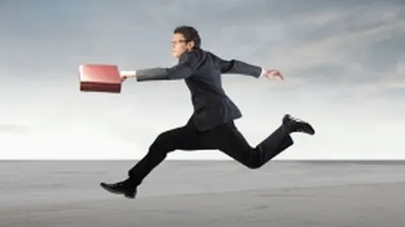 Capcana salariilor mici: De ce nu prindem din urma Vestul?