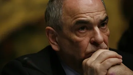 Liiceanu catre Isarescu: Memoria lui Noica ar avea dreptul la altceva decat la miros de mici in padure