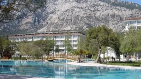 Paralela 45  lansat un charter din Craiova catre Antalya