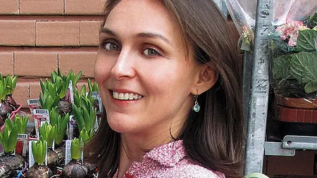 Adela Parvu intra in curtea Pro TV