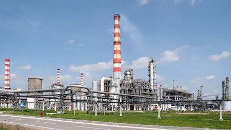 Garda de Mediu Prahova: Lukoil reia activitatea la rafinaria din Ploiesti