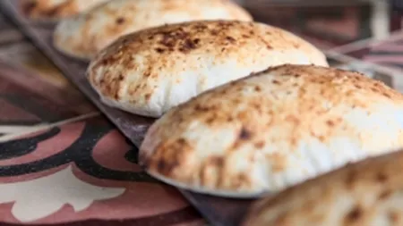Paine facuta dupa retete din comunism, din nou pe piata. Ce ingrediente va avea