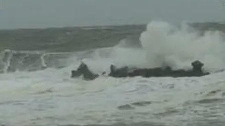 Fenomen spectaculos la Galati: Fierbe Dunarea