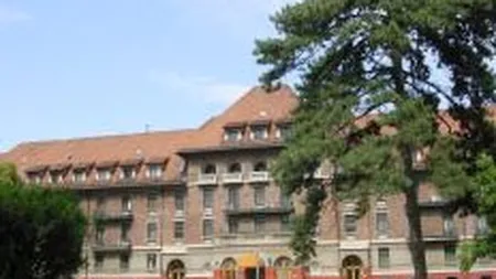 Prima tentativa din acest an de a vinde Hotelul Triumf din Capitala a esuat