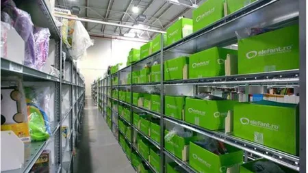 Black Friday la Elefant: Peste 200.000 de produse reduse cu 40-80%