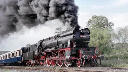 Drum simbolic cu trenul regal pana la Sinaia, de 1 decembrie