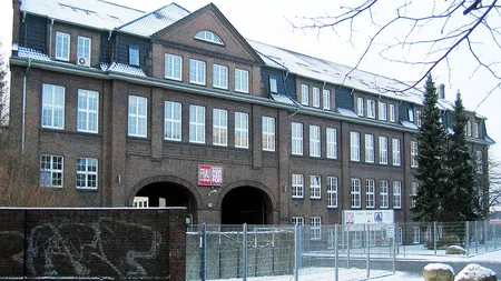 Sediul unui ziar german care a publicat caricaturi cu Mahomed de la Charlie Hebdo, atacat