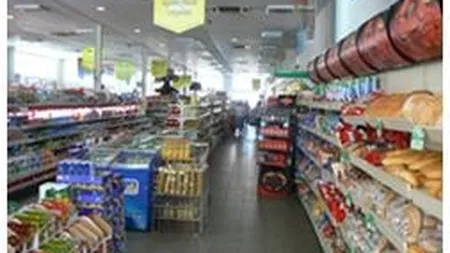 Cel mai mare retailer roman si-a cerut insolventa