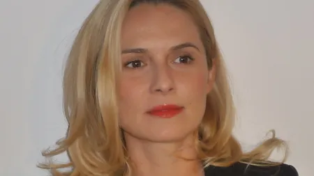 De la banking la medicina: Povestea romancei care vrea sa elimine granitele in tratarea cancerului