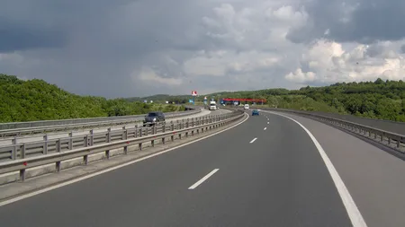 Reparatiile pe autostrada Soarelui, amanate: Nu vrem santier cand turismul e in floare