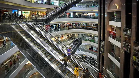 Secretul de marketing al mallurilor in care ingheti de frig