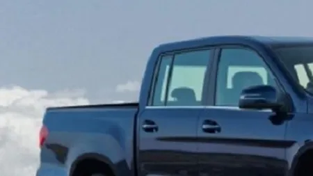 Primul producator auto premium care lanseaza un pick-up