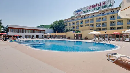 Scandalul anului in turism: De ce se judeca SIF Transilvania cu 10 fosti manageri