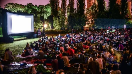 Maraton cinematografic: Cand si unde va avea loc vara aceasta Noaptea Lunga a Filmelor Scurte