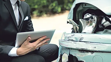 UNSAR: Service-urile din asa-zisele asociatii reprezentative vor monopol pe evaluarea daunelor auto