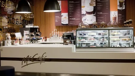 McDonald's va ajunge la 19 cafenele McCafÃ© in Romania, până în toamna anului 2015