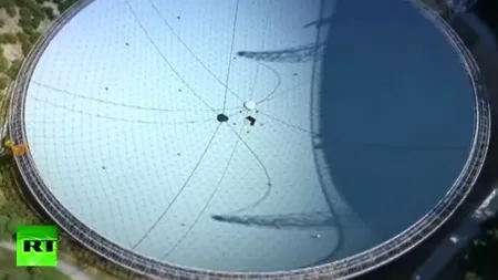 Sky Eye: Chinezii construiesc cel mai mare telescop din lume (Video)