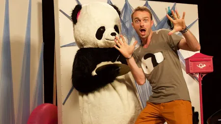 Cum vrea Leo Burnett sa ajungă la publicul tânăr, imposibil de prins cu televizorul și reclamele tradiționale