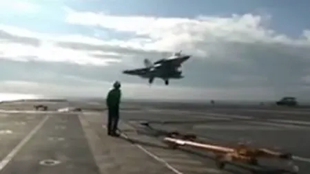 Cea mai puternica arma trimisa de Franta impotriva ISIS (Video)