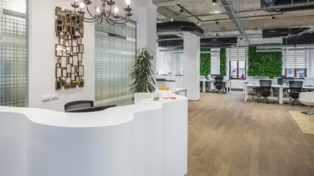 90% din companii aleg birourile open-space. Vezi cine mai cauta modelul compartimentat