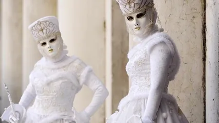 Incepe Carnavalul de la Venetia: Cati turisti ar putea participa