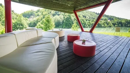 Teambuilding productiv: Conceptul prin care firmele isi pot muta biroul la munte pentru o saptamana