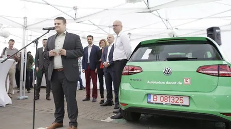 Kaufland a lansat prima rețea publică de stații de încărcare rapidă pentru mașini electrice din Romania