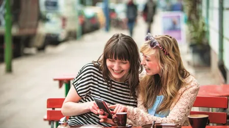 Premiera in 2016 pe piata de travel: Cautarile pe mobil le-au depasit pe cele de pe desktop