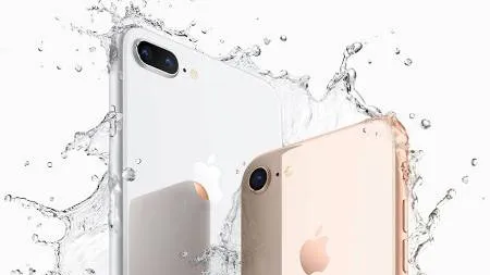 Noile iPhone-uri ajung în România vinerea viitoare, simultan cu Franța, Anglia sau Germania