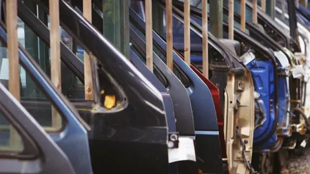 Industria a accelerat în martie, dar exporturile au rămas pe loc