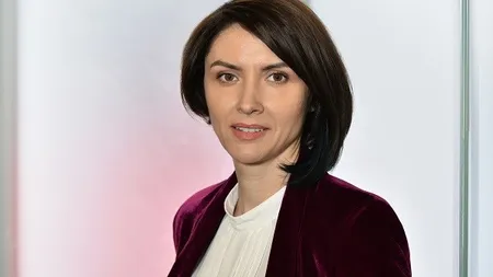 EY recruteaza peste 100 de studenti si absolventi pentru birourile din Romania