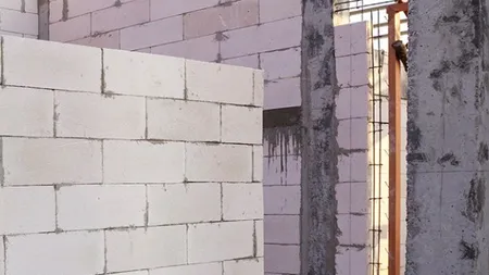 Xella vinde divizia de prefabricate din beton Macon