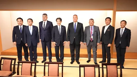 Nicolae Ciucă și Marcel Ciolacu au fost descălțați în Japonia! Cei doi demnitari, rugați să își scotă pantofii în cadrul unei întâlniri